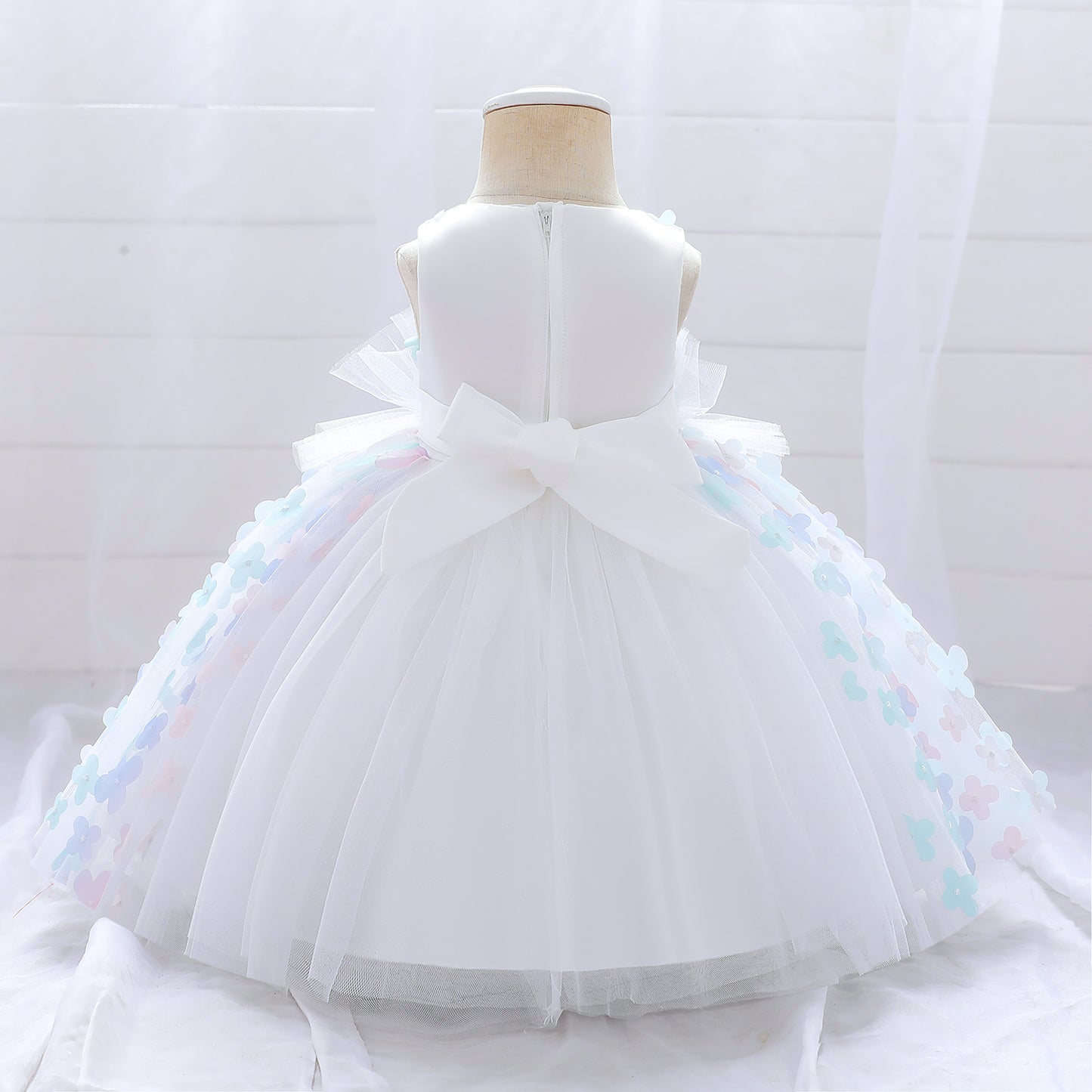 White kids/Girl Princess Birthday Butterfly Fancy Party Dress.